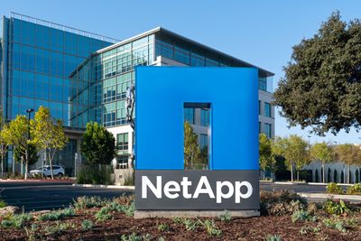 NetApp Stock: Analyst Estimates & Ratings